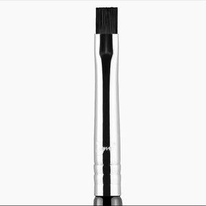 Sigma E17 Waterline Brush